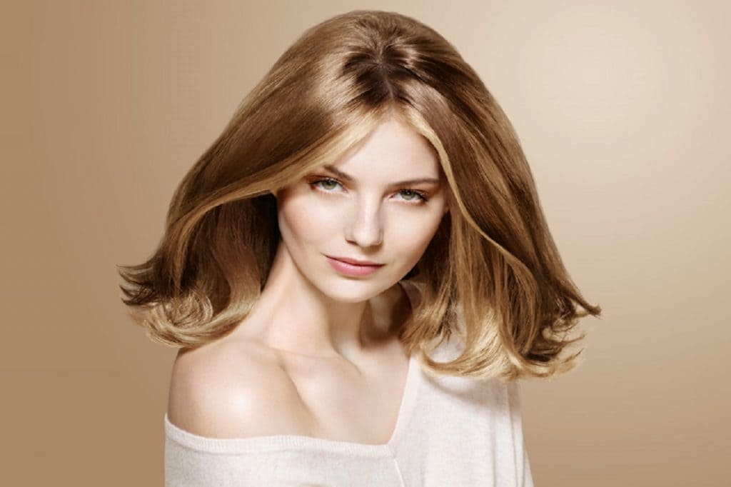 color nude para el cabello