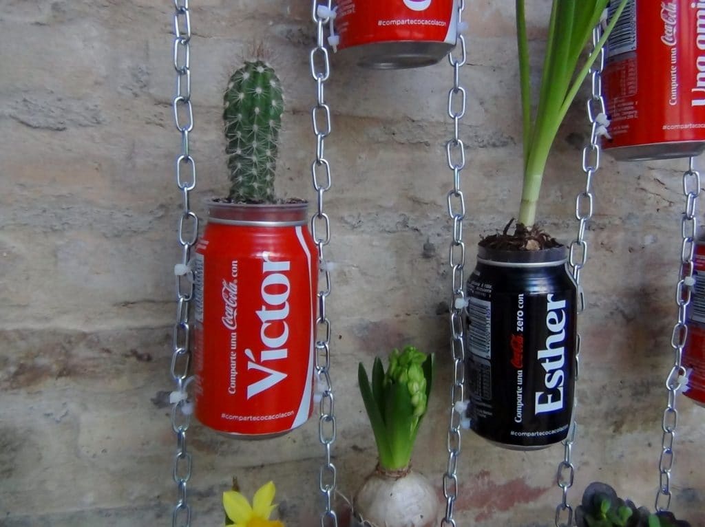 maceteros en material reciclable
