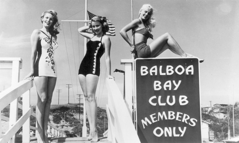 Moda bikinis retro y vintage