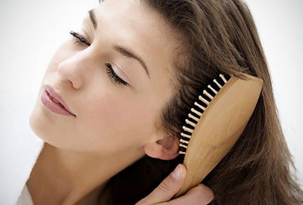 cómo prevenir la alopecia y las puntas abiertas