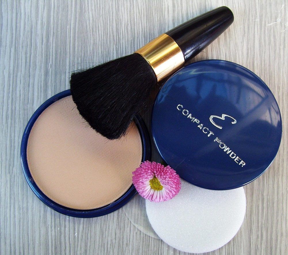 polvos de maquillaje