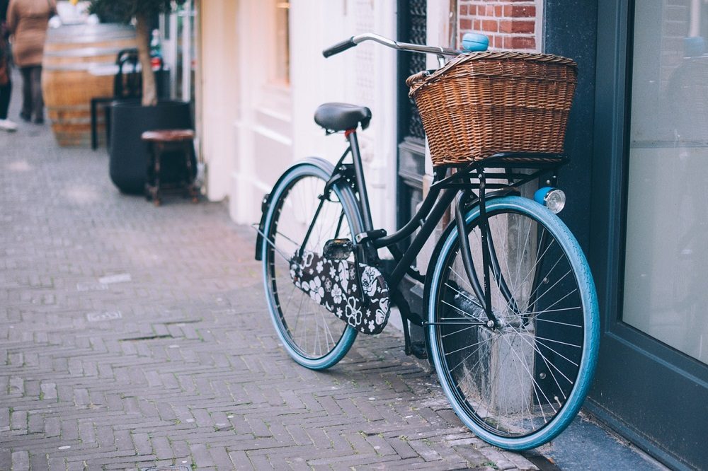 Utilizar la bicicleta en vez del coche es bueno para el planeta