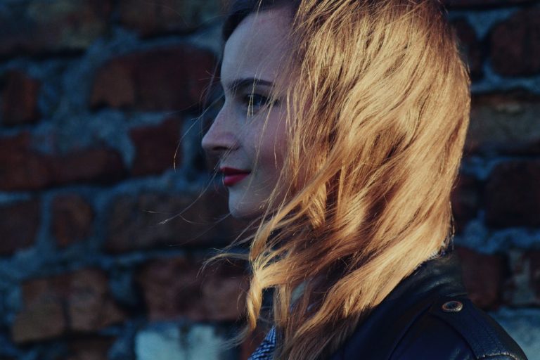 Cómo conseguir unos reflejos perfectos en tu cabello