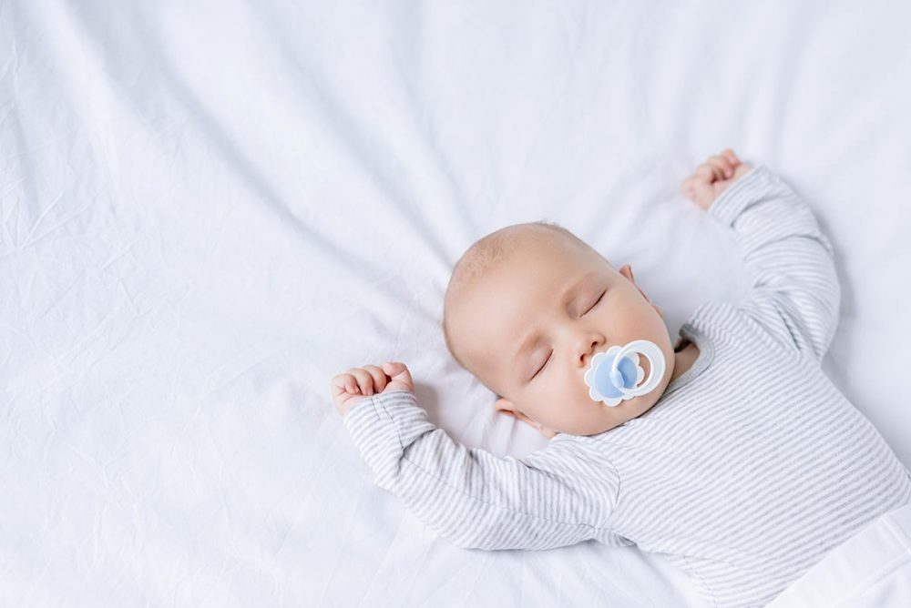 Bebé durmiendo
