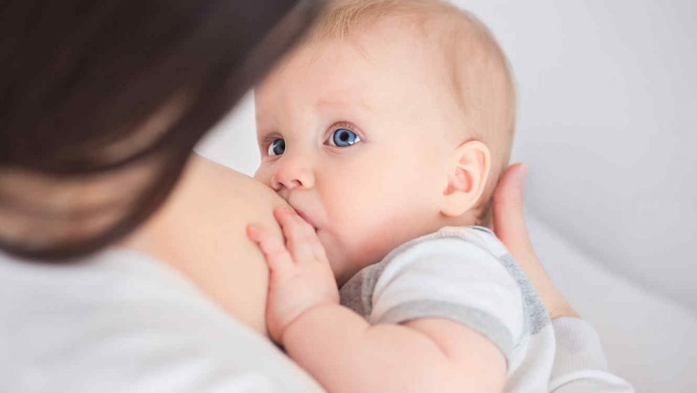 Calmar a un bebé que no para de llorar