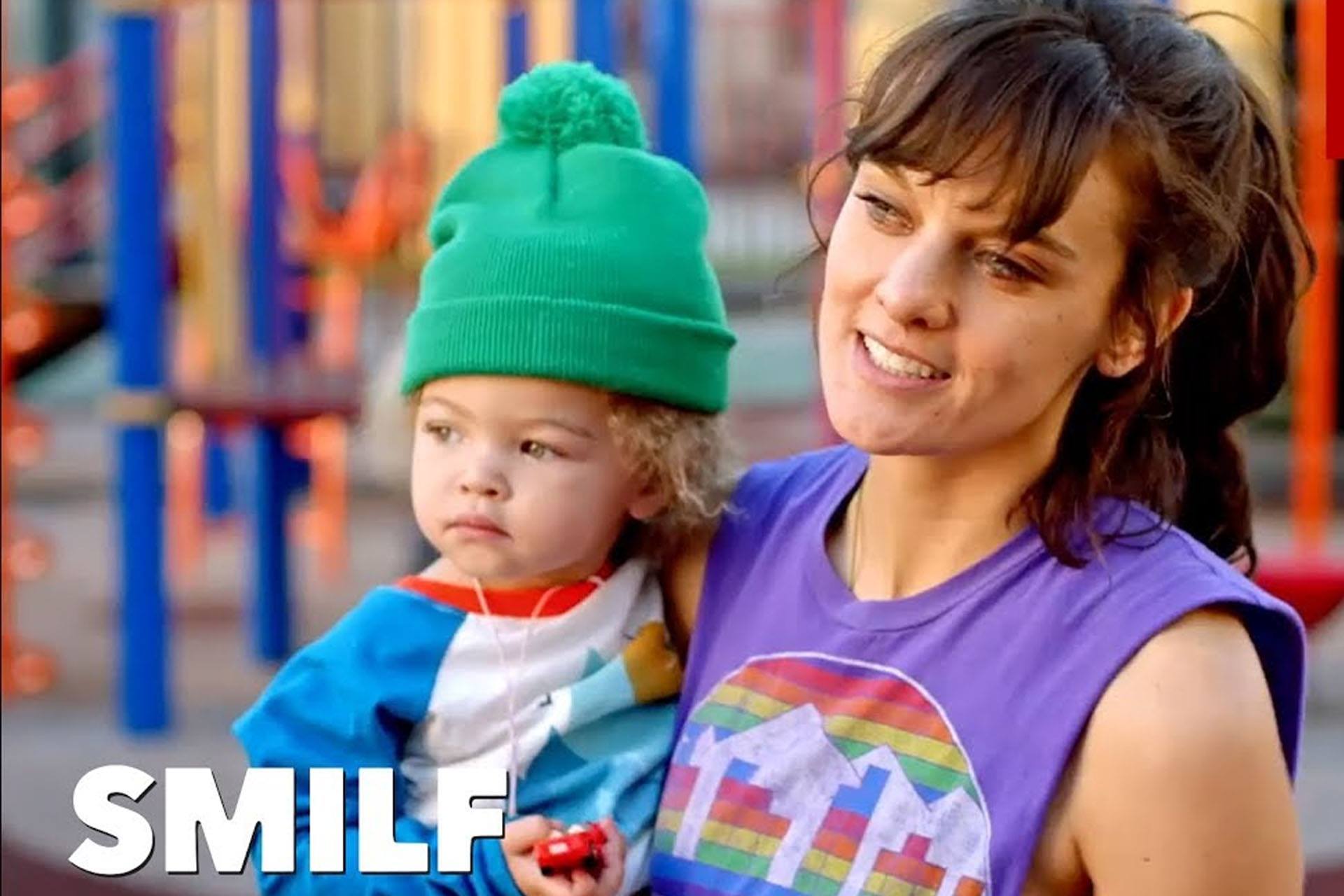 SMILF, una serie femenina que se aleja de los clichés de madres solteras amnegadas y entregadas