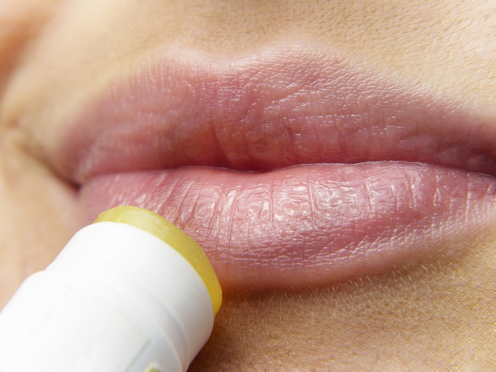 Llevar los labios naturales