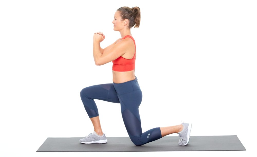 Lunges, imprescindibles en el entrenamiento de 25 minutos para hacer en casa