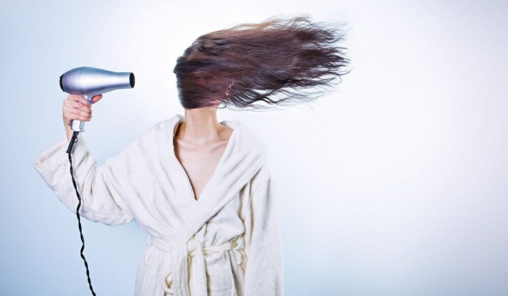 aplicar calor al cabello