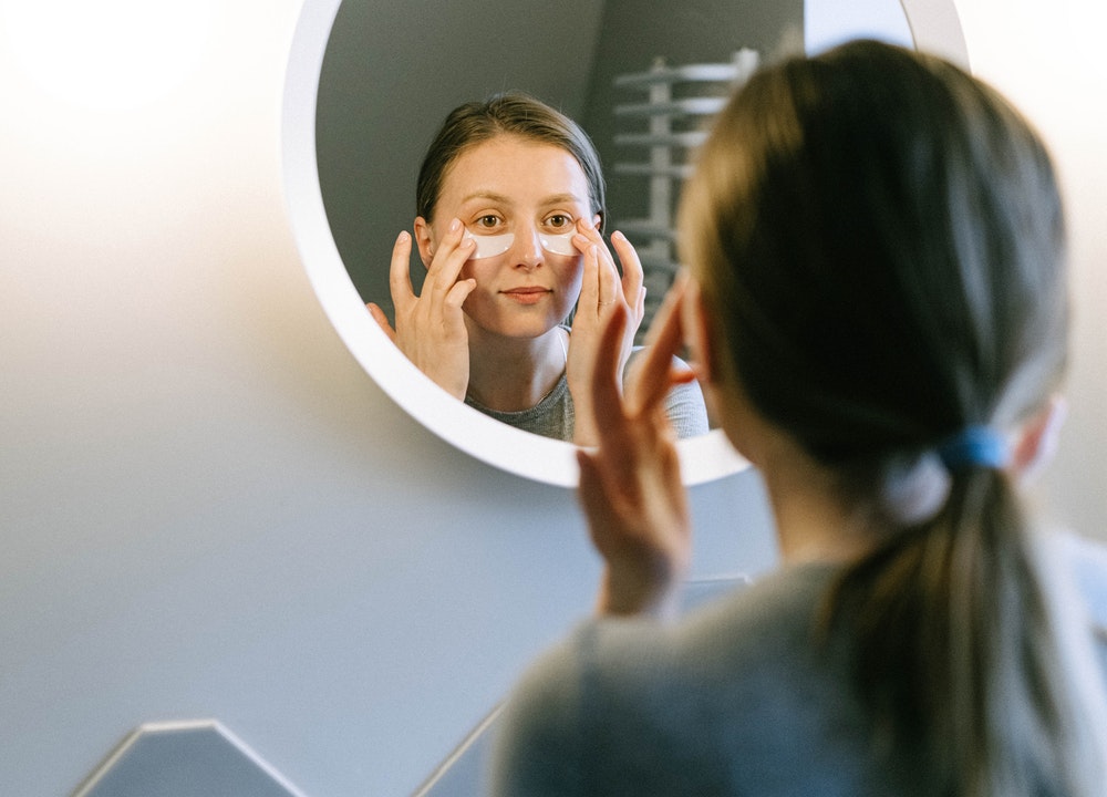 Para tener una piel resplandeciente en invierno debes seguir un ritual de belleza específico