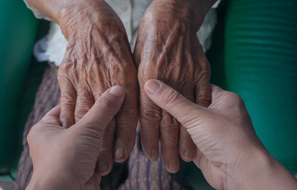 primeros síntomas del parkinson