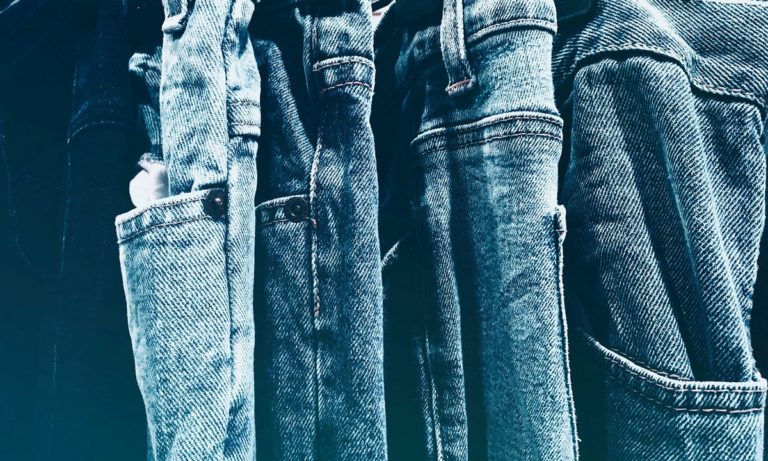 Las tendencias vaqueras para mujer de este 2021 retoman clásicos del pasado
